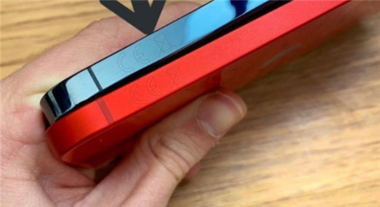 �������iPhone 12��������У�������û�������־