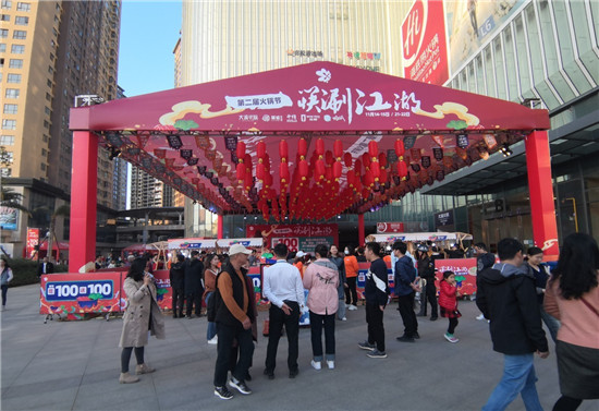 holdסȫ��ɫ��� �����˳������ܵ��¯Cλ����