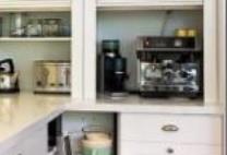 ����С�ҵ��г������ϳ������� �����Ѹ�ȼ