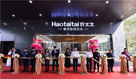 ���ġ����ۣ������졪����̫̫���������ǻ۳�����Ŀʢ�󷢲�