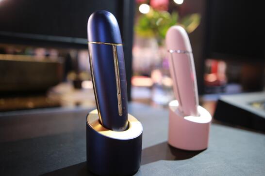 2019ֵ�����ֵ���Ů�����ס���XESS�����綯��ˢ����ױ����������