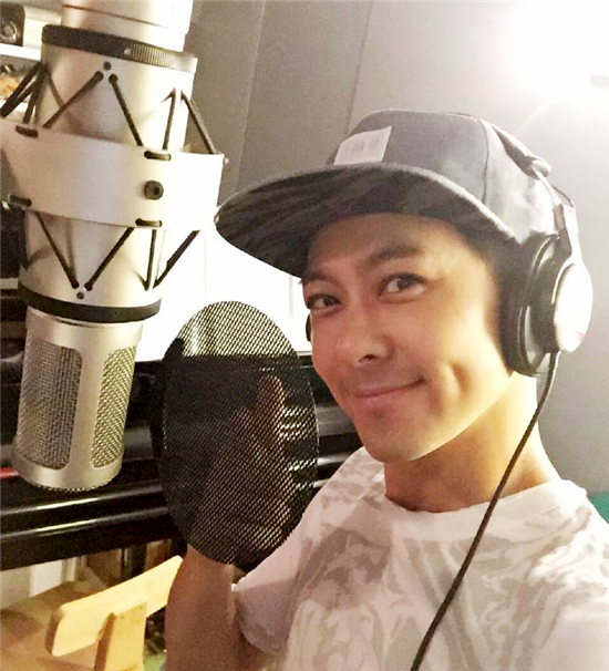 ��־ӱ�𺳷���������Ͷ�š�FM93�㽭��֮ͨ����ȫ����㱨ʱ��ʽ���ߣ�