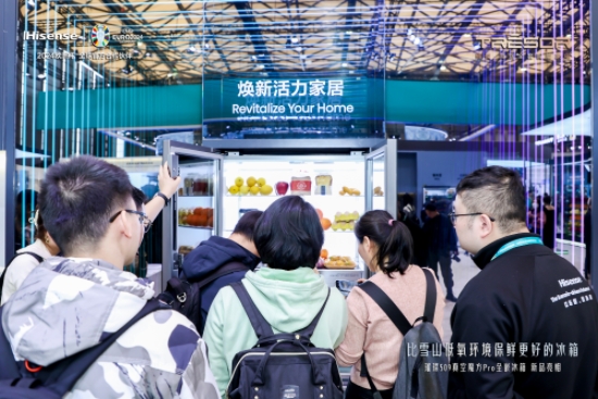 �ٻ����٣�����AR����͸���������¹�iF��ƴ�