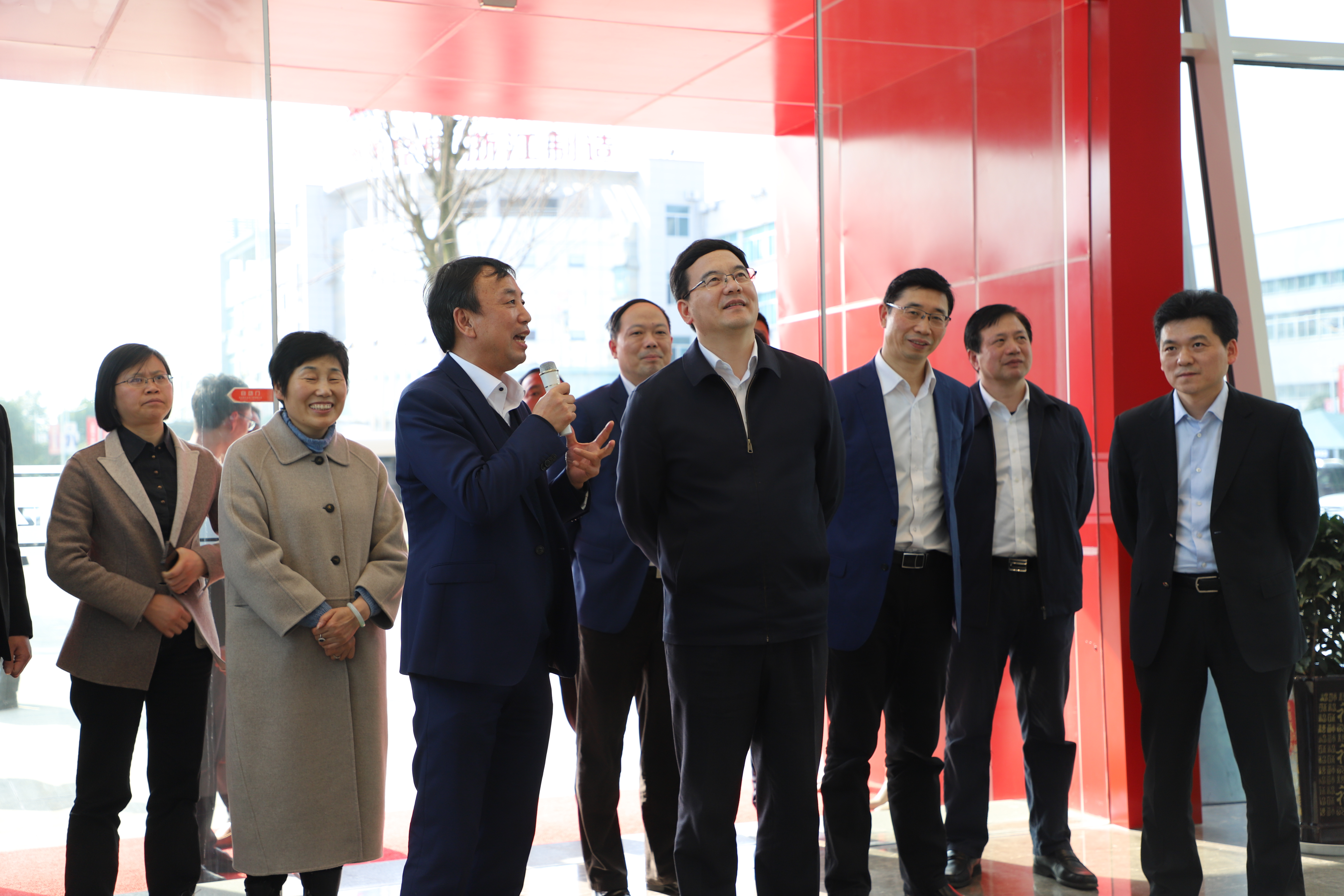 �����г�ʢ�Ĵ��е������Ｏ����