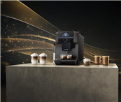 ��ʦ˽�� ������ ������EQ.9 plusϵ�п��Ȼ�����˽�˶����㴼