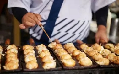 ����������AI��ϵ��Ʒ�ų�ͬ�������������̻����ܱ�Ƶ��ʱ����