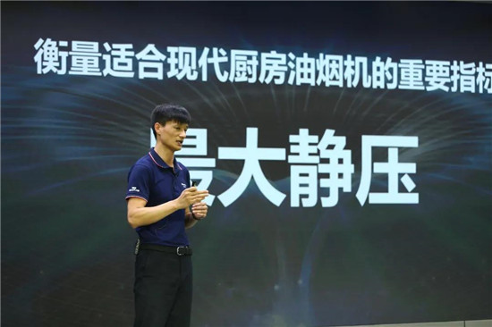 ���ų�����Ʒ�����ᣬ��ս��ҵ��ѹֵ